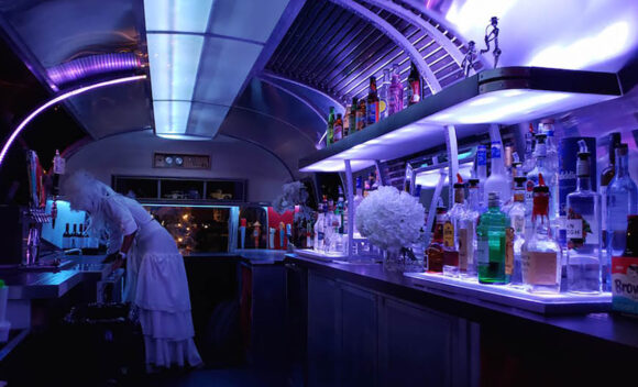 Airstream Bar 17
