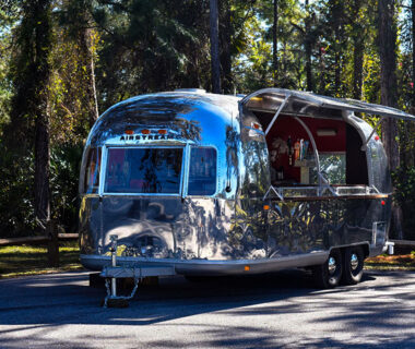 Airstream Bar 10