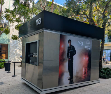 Y-3 PopUp kiosk