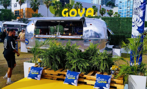 Airstream Bar 15