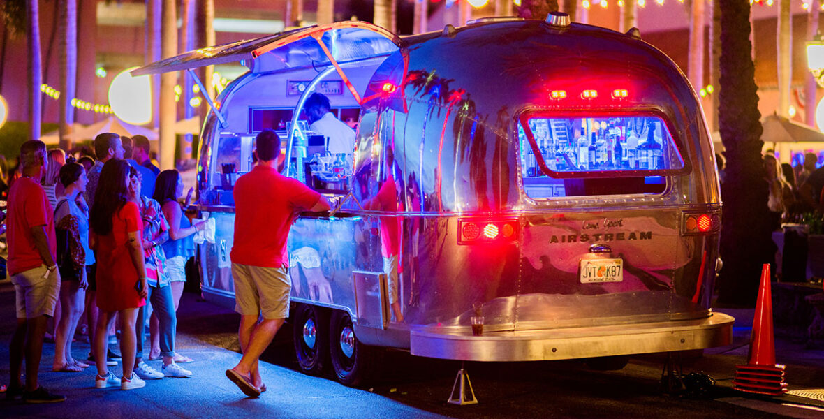 Airstream Bar 11